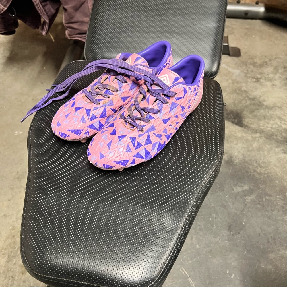 Size 1 youth soccer cleats
